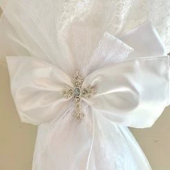 KaterinasDesigns White Lace Upright Bow Lambatha Lambathes