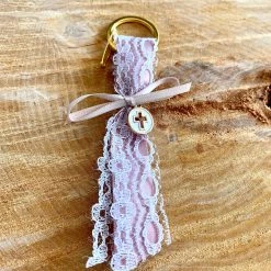 KaterinasDesigns Girls Baptismal Rose Gold And White Lace Keychain Martyiko/Witness Pin