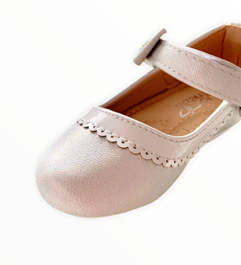 KaterinasDesigns Girls Shoes Pearl White Diamond Bow Walking Shoe 6 KaterinasDesigns Girls Shoes Pearl White Diamond Bow Walking Shoe